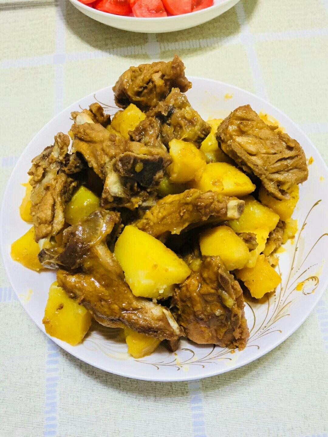 红烧排骨土豆