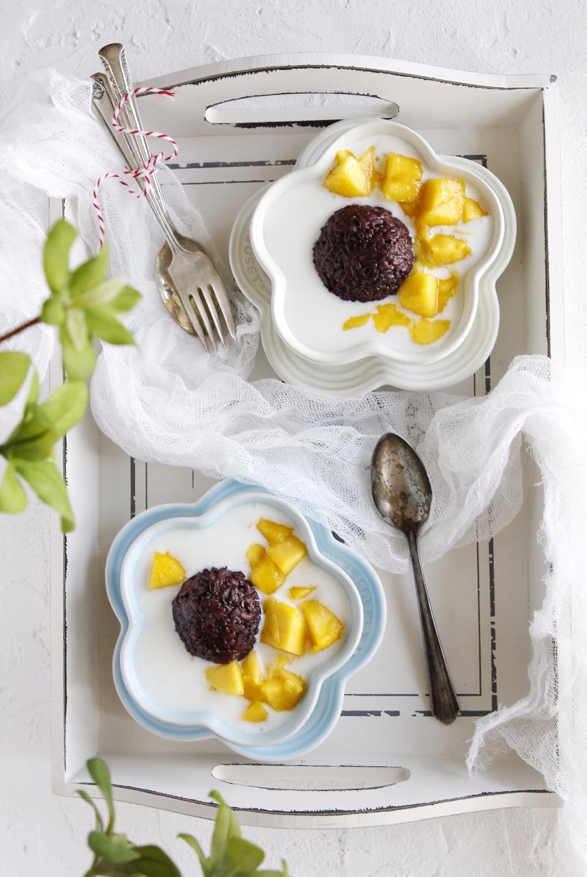 芒果黑米酸奶甜甜