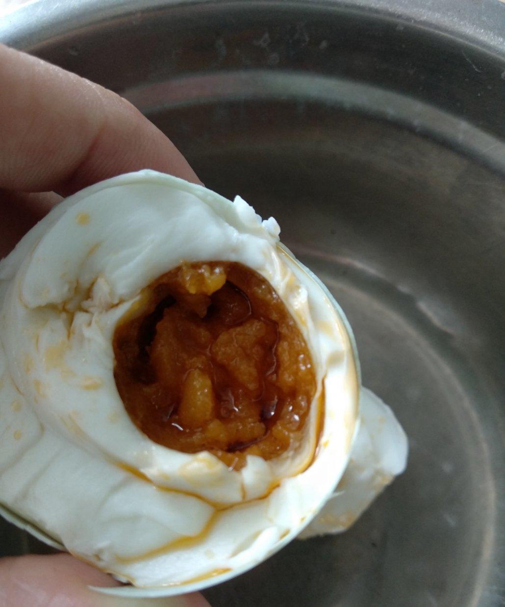 咸鸭蛋的3种腌法