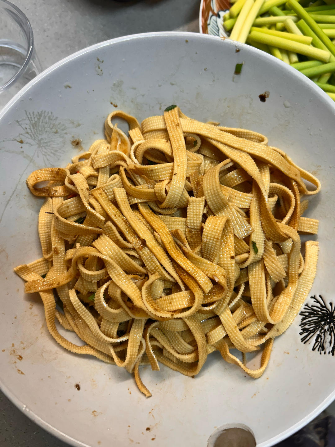 馋哭的凉拌豆腐皮