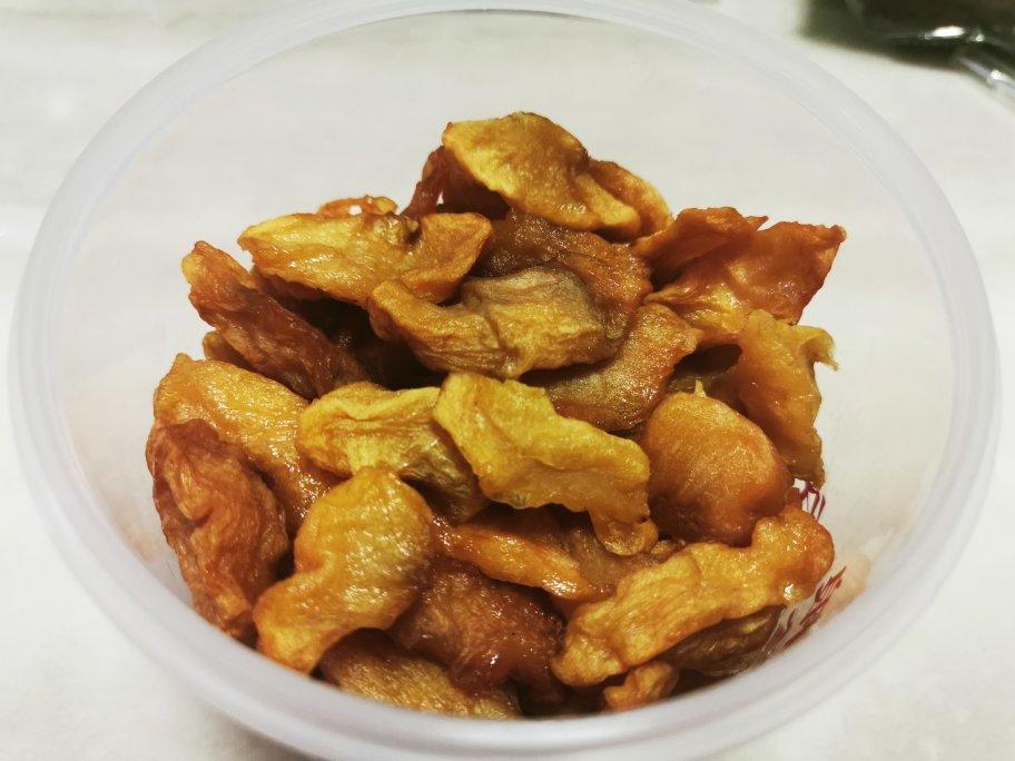 「自制苹果果脯」还没烤完就被吃掉一半的苹果干