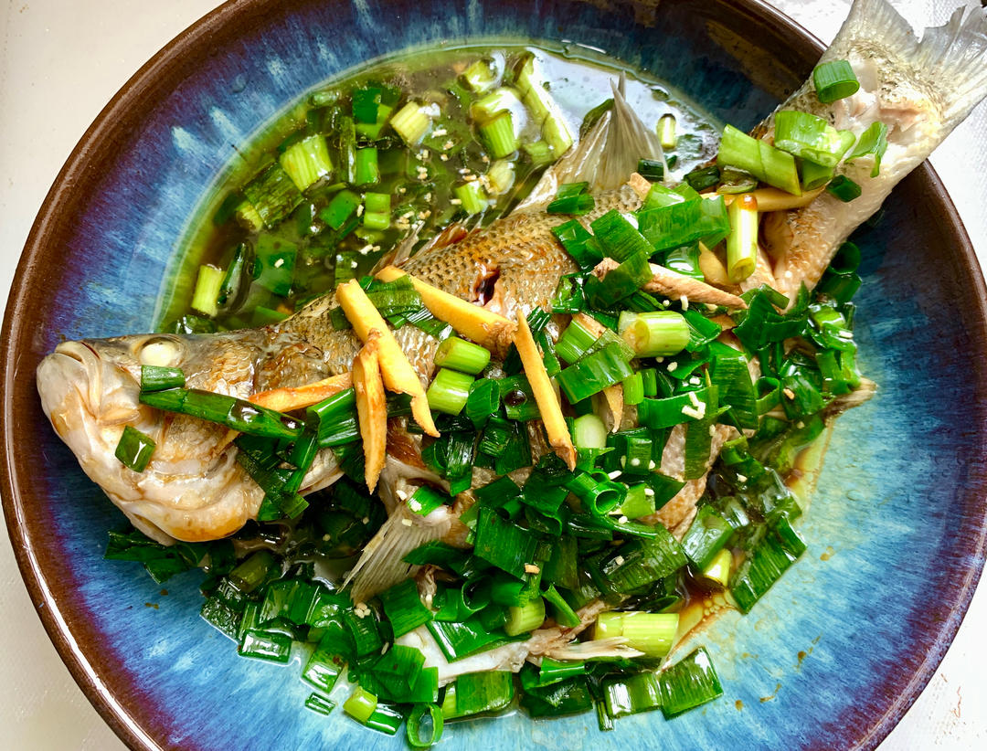 清蒸鲈鱼