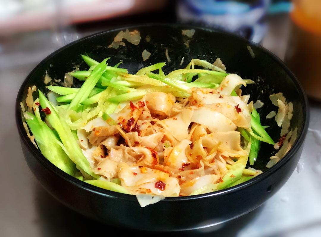 万能快手凉皮❗️不用洗面❗️不破皮❗️