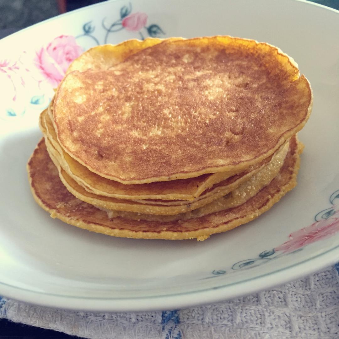 玉米面小饼  简单早餐