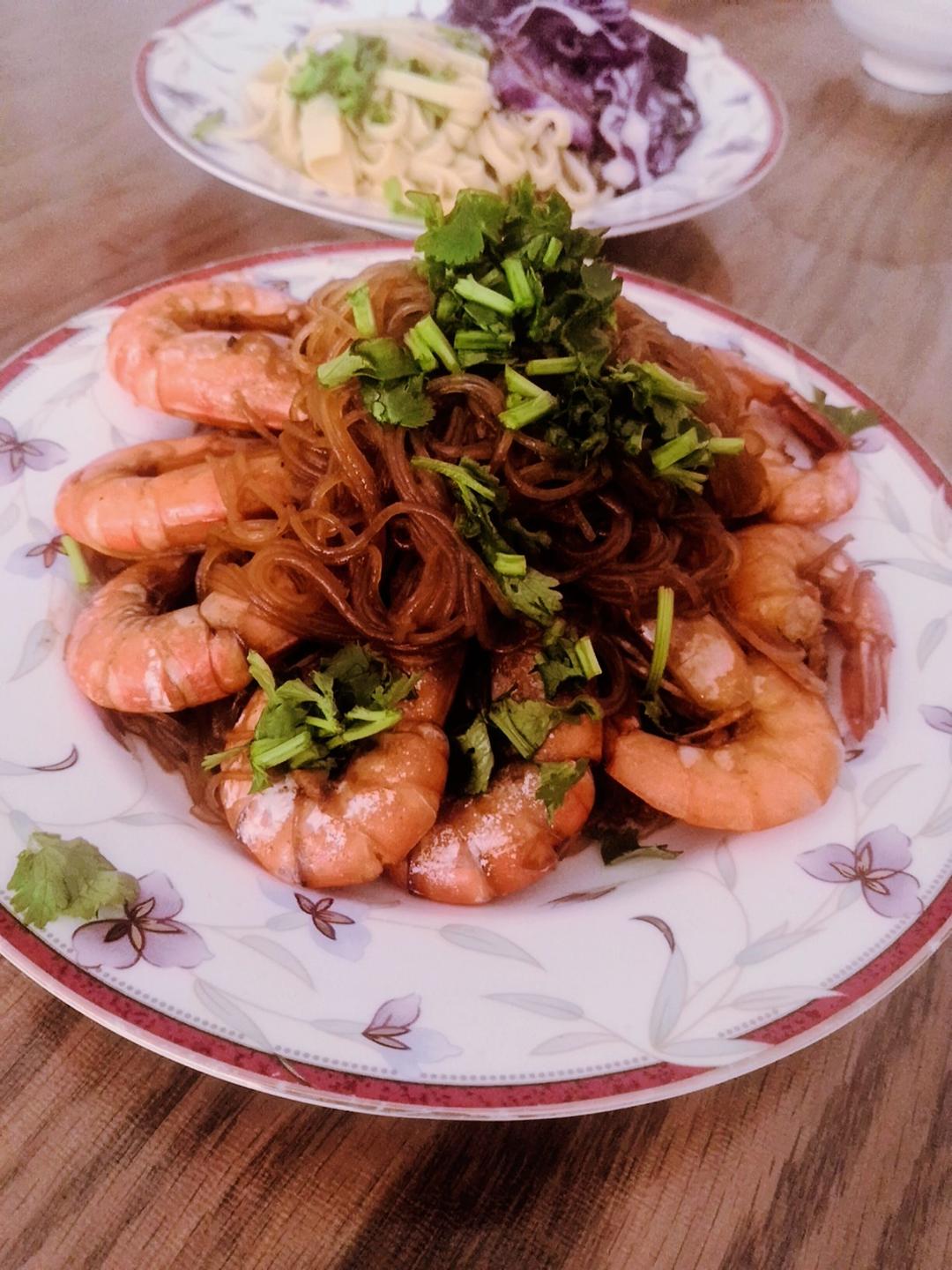 鲜虾粉丝煲