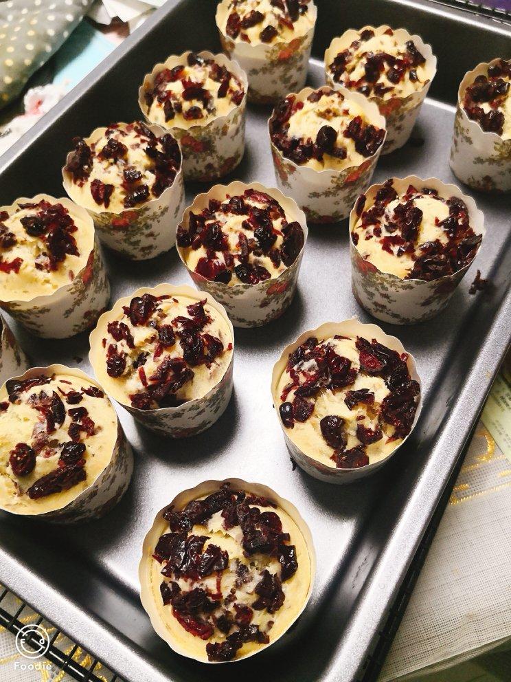 少女心的香蕉蔓越莓玛芬