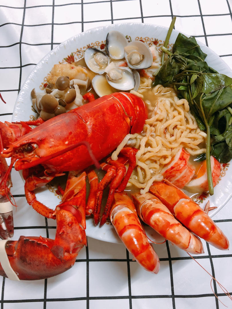 海鲜锅烧意面