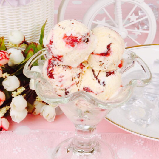 覆盆子巧克力大理石Semifreddo<RASPBERRY & CHOCOLATE RIPPLE>