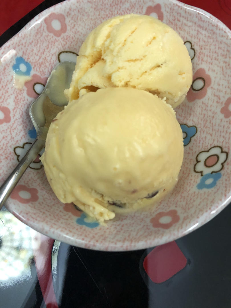冰淇淋