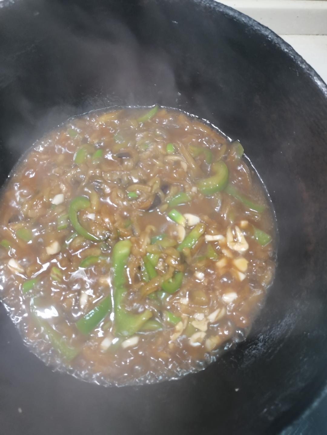 茄子青椒肉丝