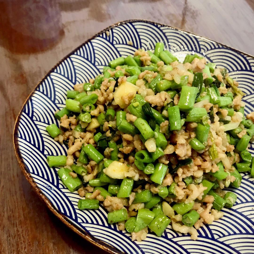 肉沫豆角下饭菜