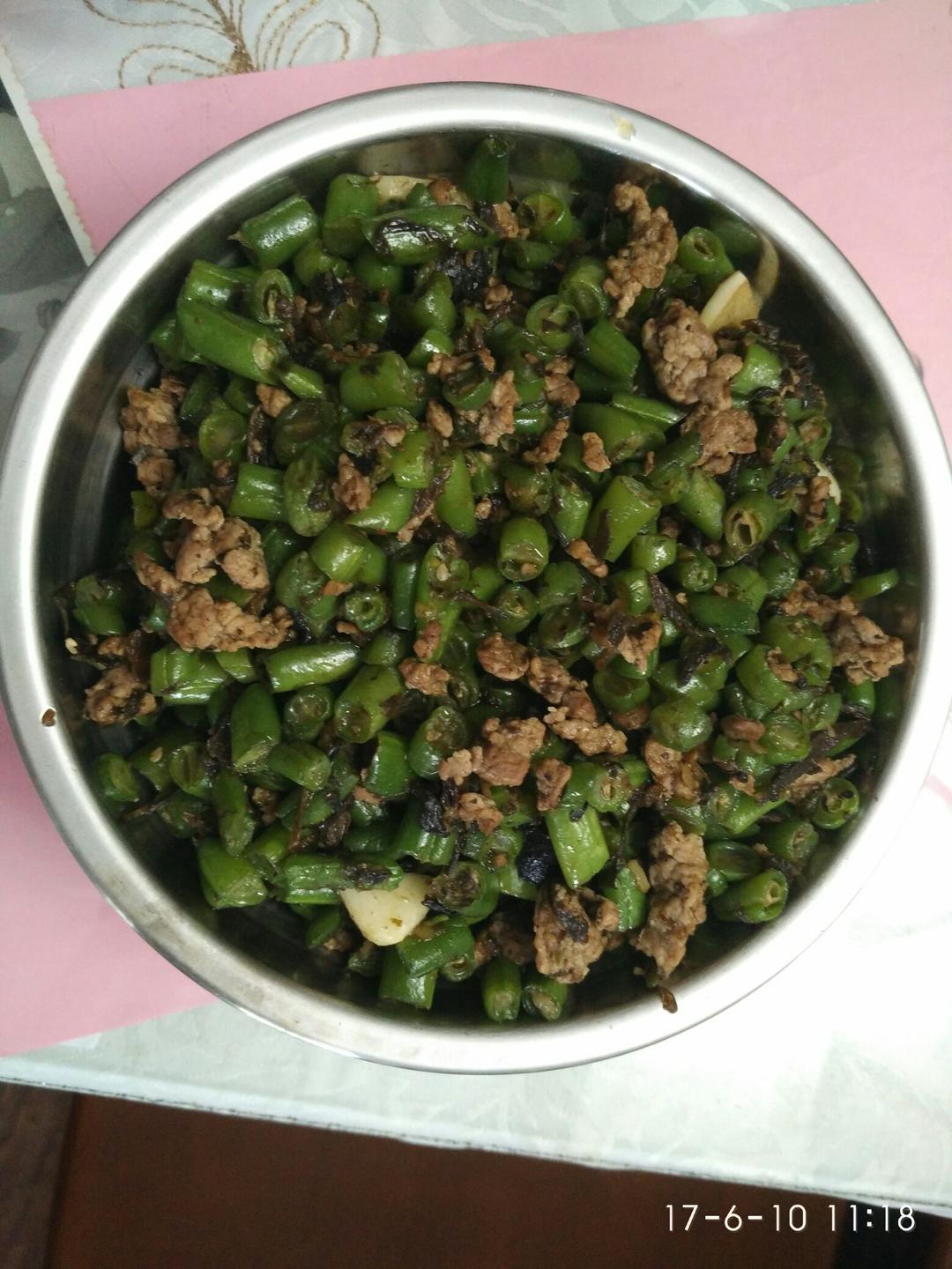 榄菜肉末四季豆