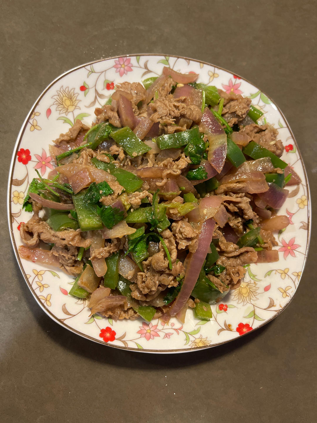 家常孜然洋葱炒羊肉