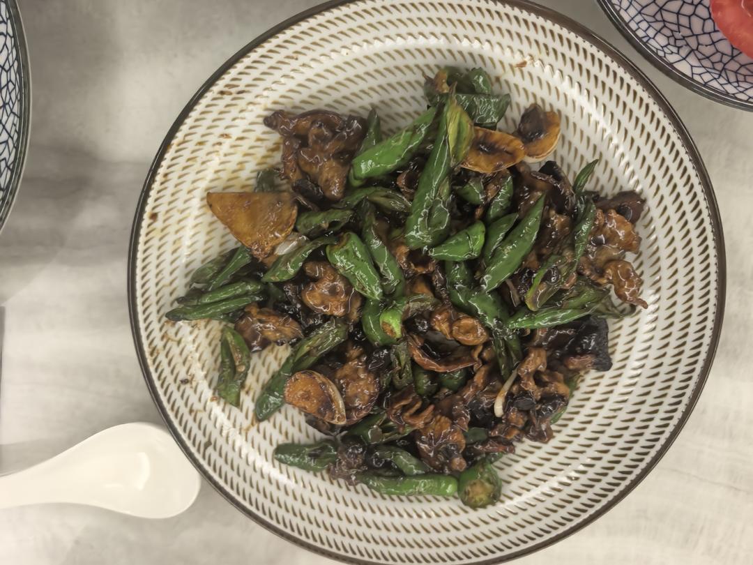 正宗辣椒炒肉