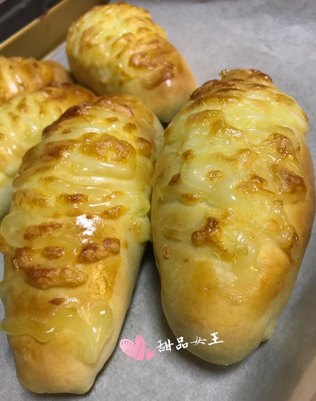 肉松葱香芝士面包