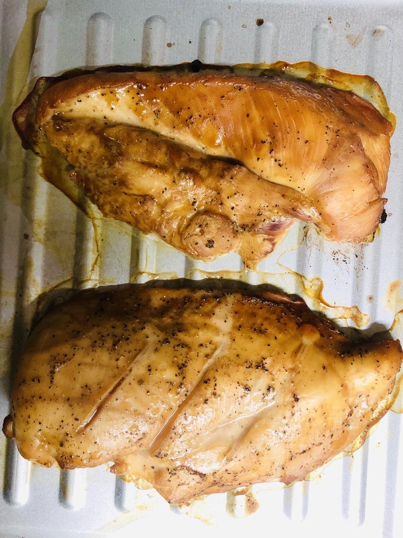 简约珊做的烤箱版鸡胸肉