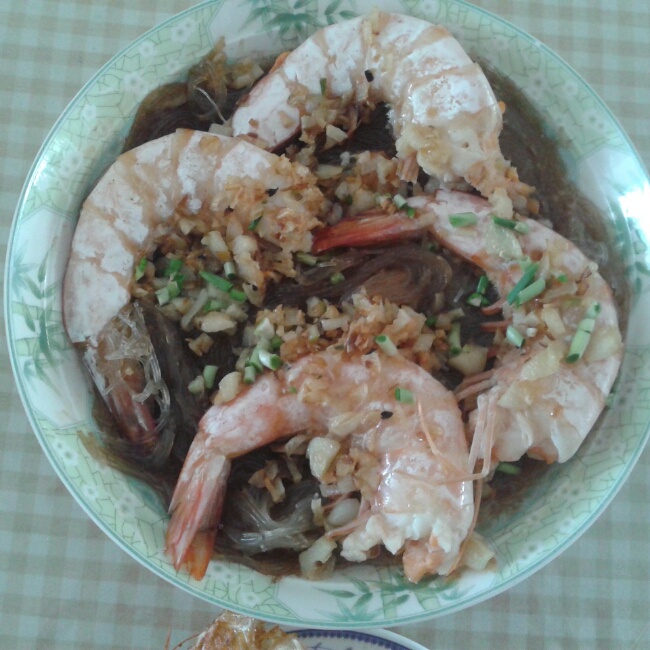 蒜蓉粉丝蒸虾