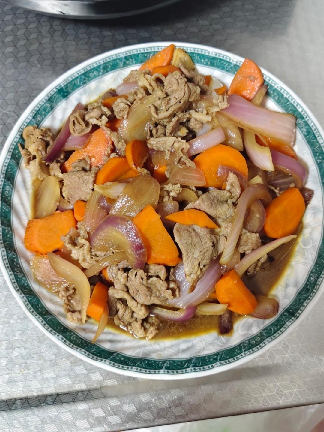 洋葱炒羊肉卷/肥牛