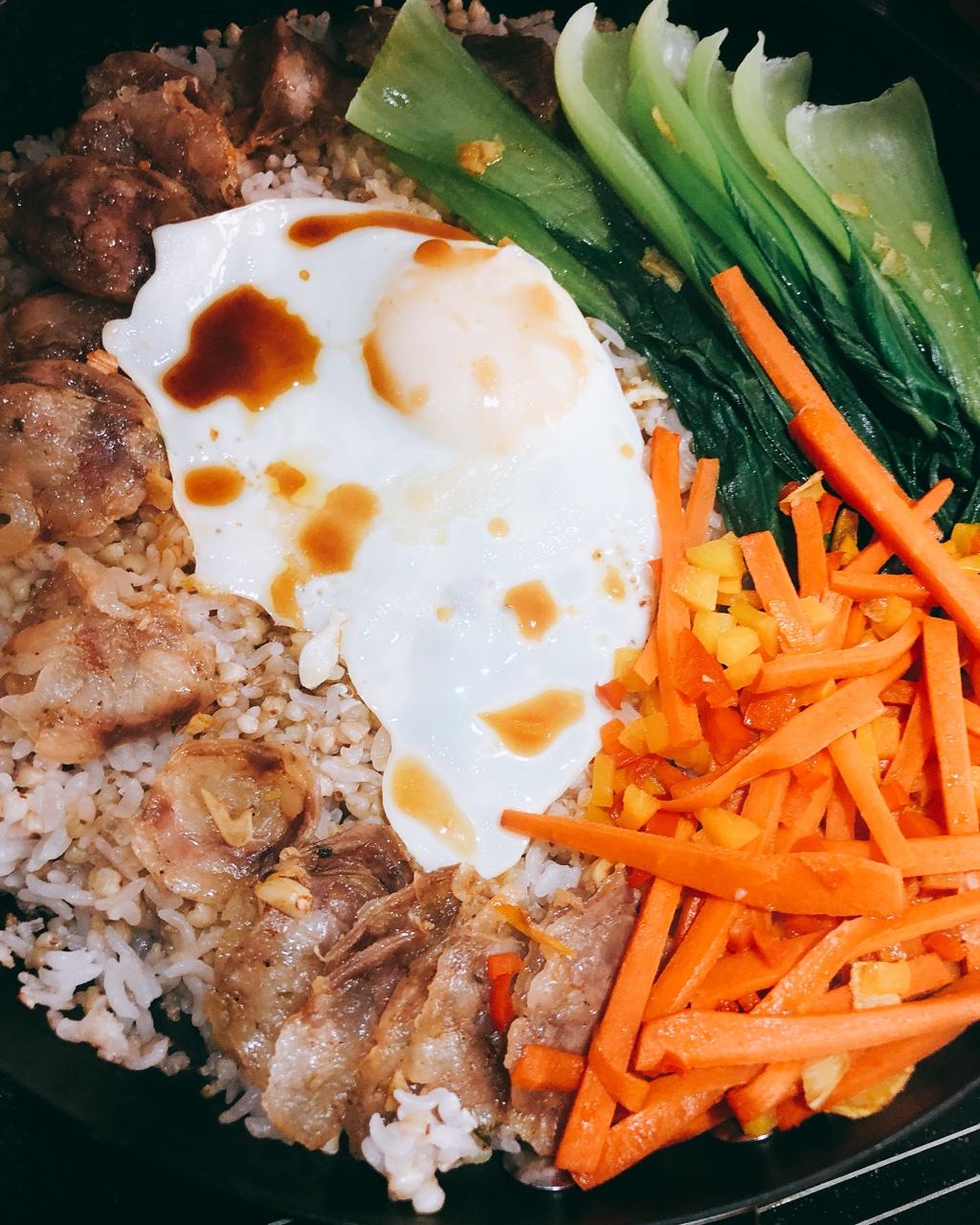 平底锅香肠煲仔饭（3-4人份）