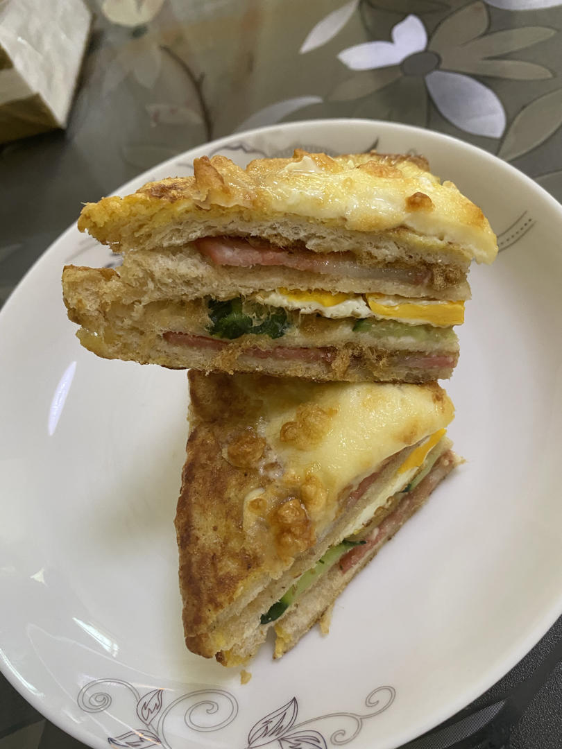 超好吃的黄金乳酪三明治🥪『快手早餐』