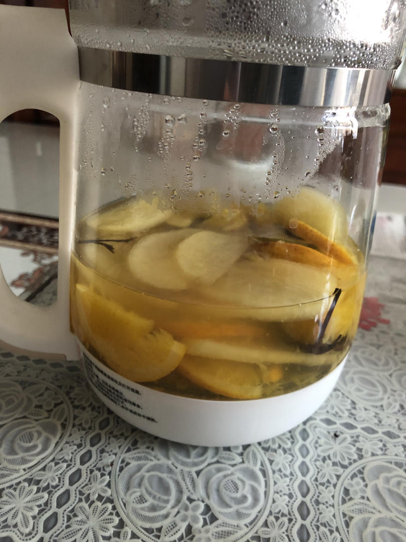 自制冬日热饮水果茶，酸甜好喝又解渴，暖胃健康