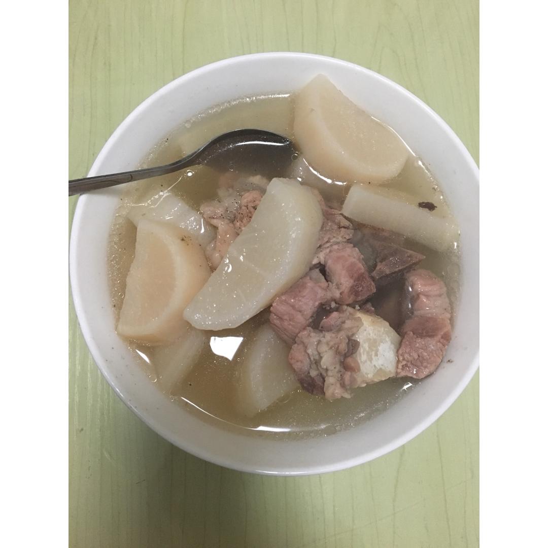 萝卜排骨汤