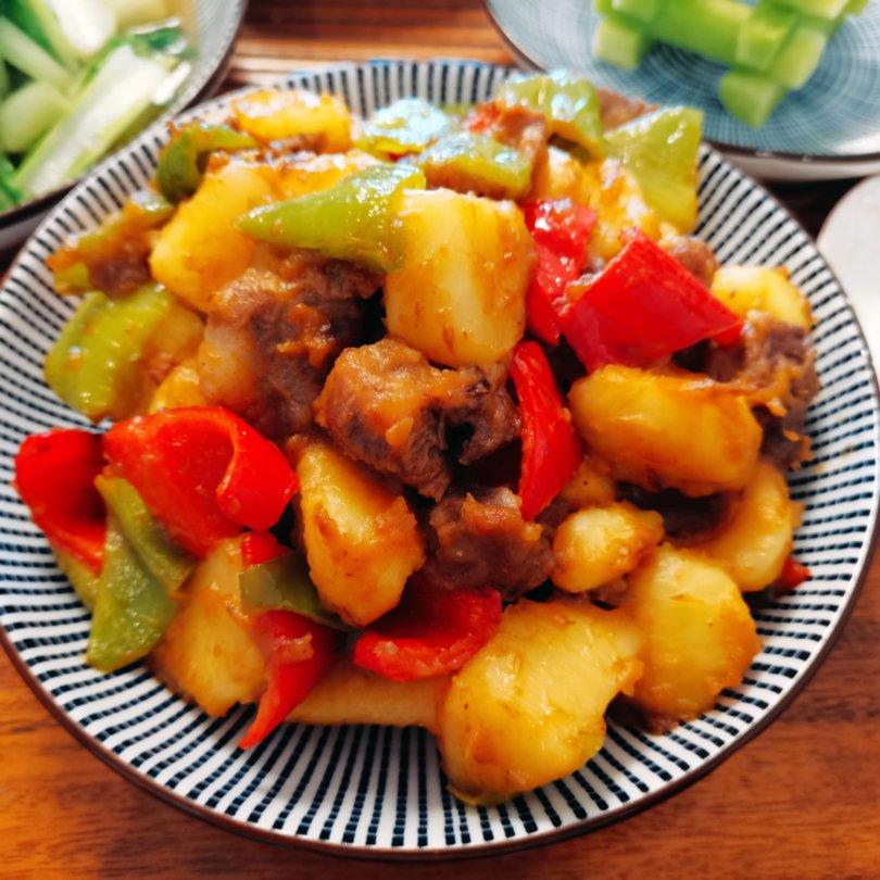 番茄土豆炖牛腩