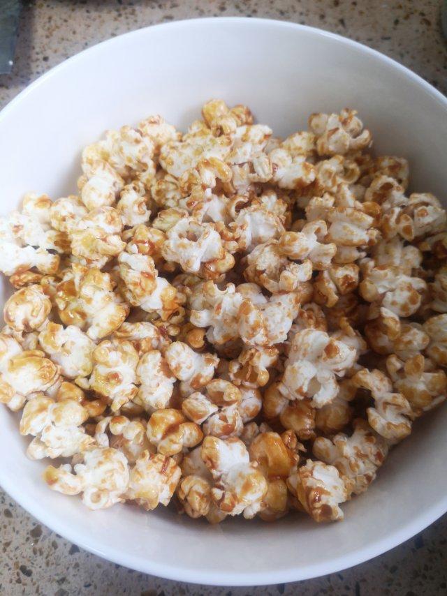 媲美电影院的焦糖爆米花（多图详解），手残党也能轻松get