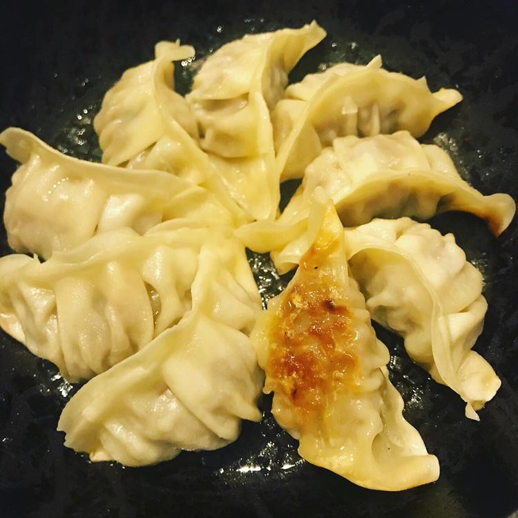 脆底煎饺