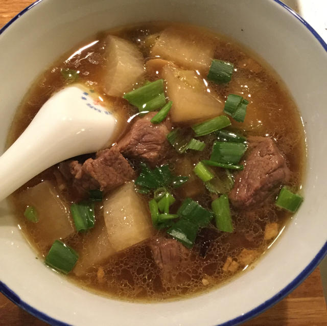 牛肉炖萝卜