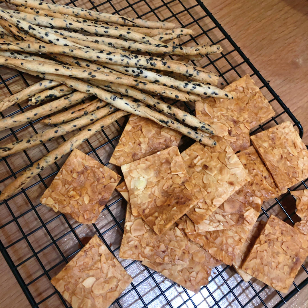 不甜腻的柠檬杏仁薄片