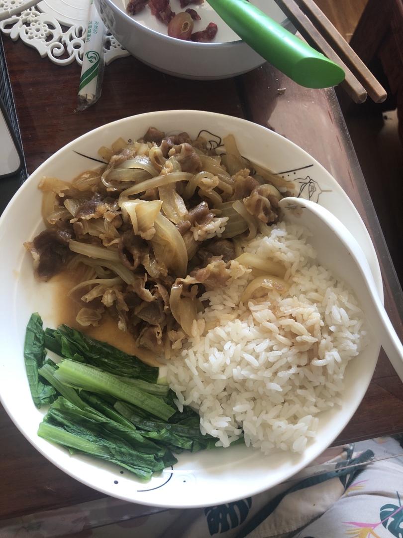 肥牛饭