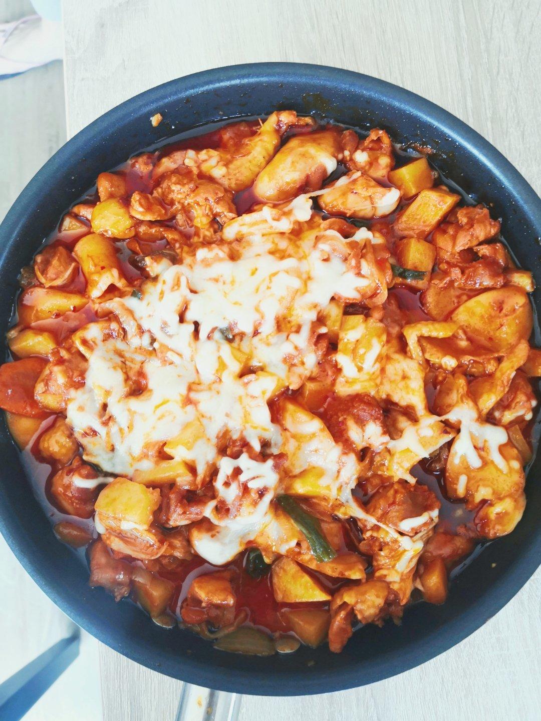 Dakgalbi／春川铁板鸡