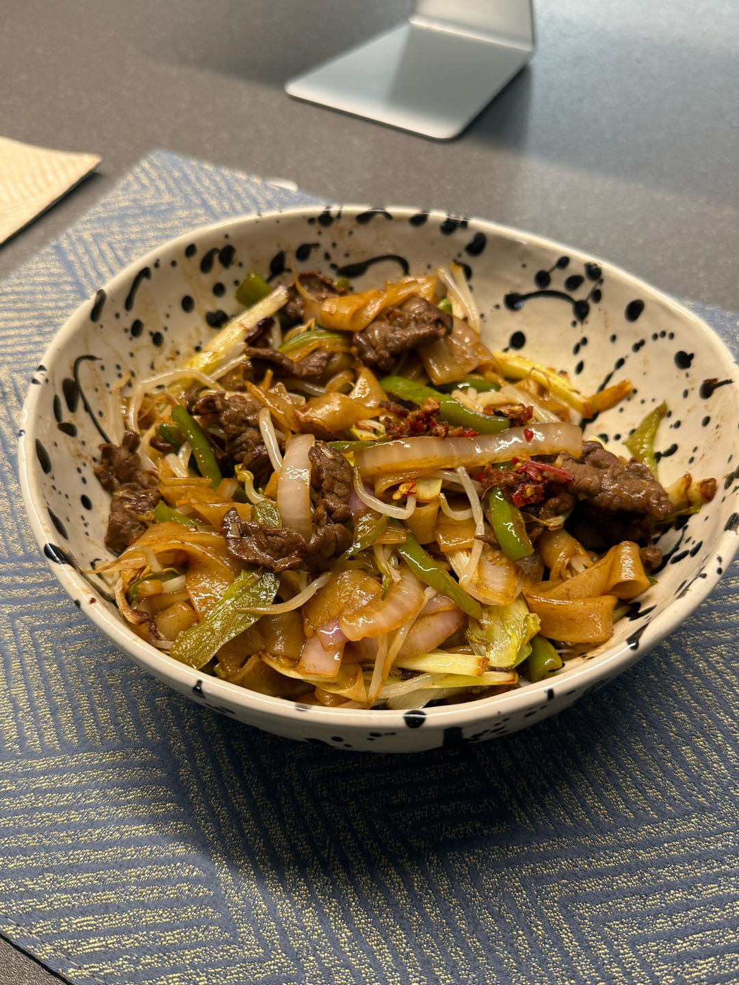 港式茶餐厅的干炒牛河