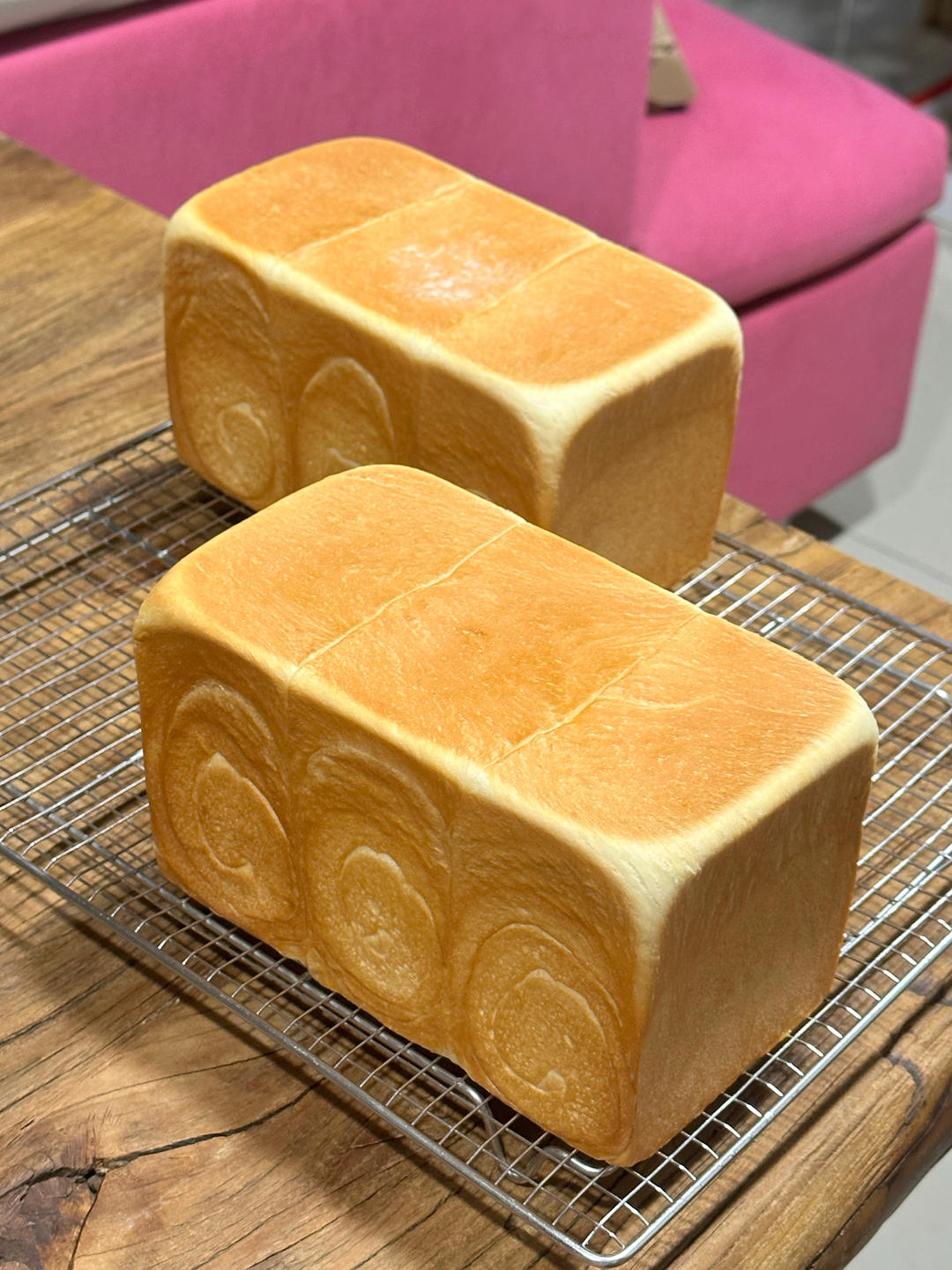 奶香纯粹的重料淡奶油吐司