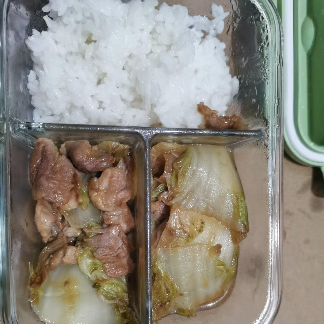 白菜炒肉