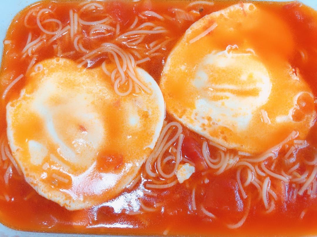最家常的普通汤面——西红柿鸡蛋龙须面