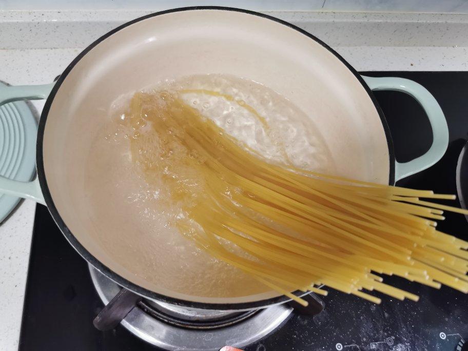 春笋焖鸭【5月北鼎珐琅铸铁锅食谱】