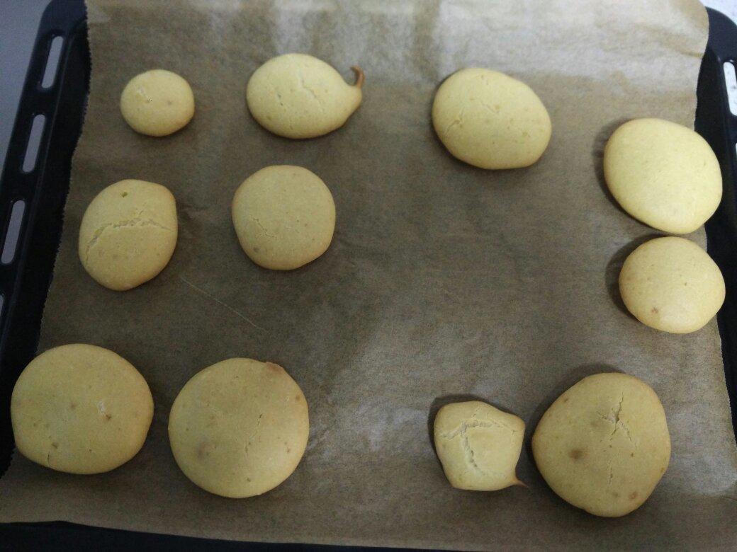 鸡蛋小饼干
