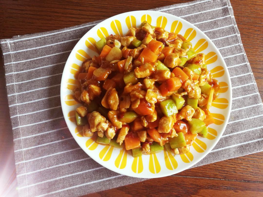 【中餐厅】亮大厨教做宫保鸡丁『多图详解』