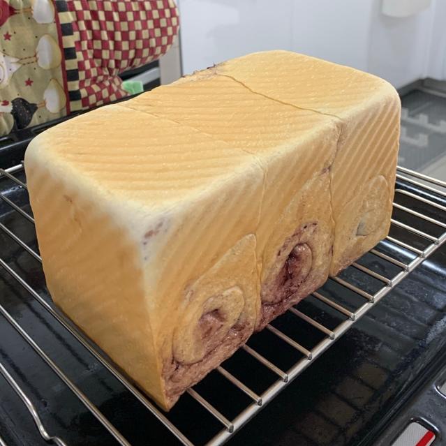 只需一次发酵的超软吐司（附面包机揉手套膜攻略）