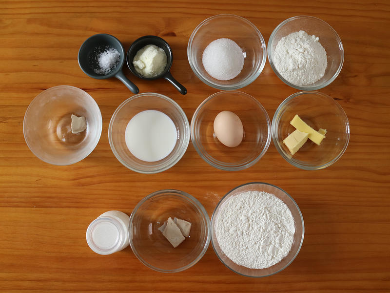 纯奶手撕吐司的做法 步骤1