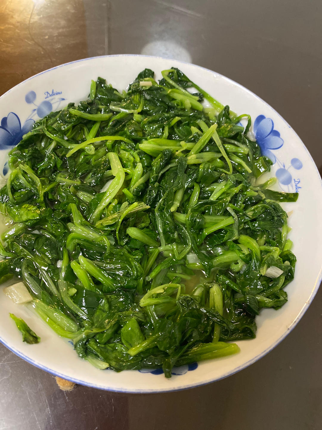 清炒鸡毛菜 清炒各种绿色