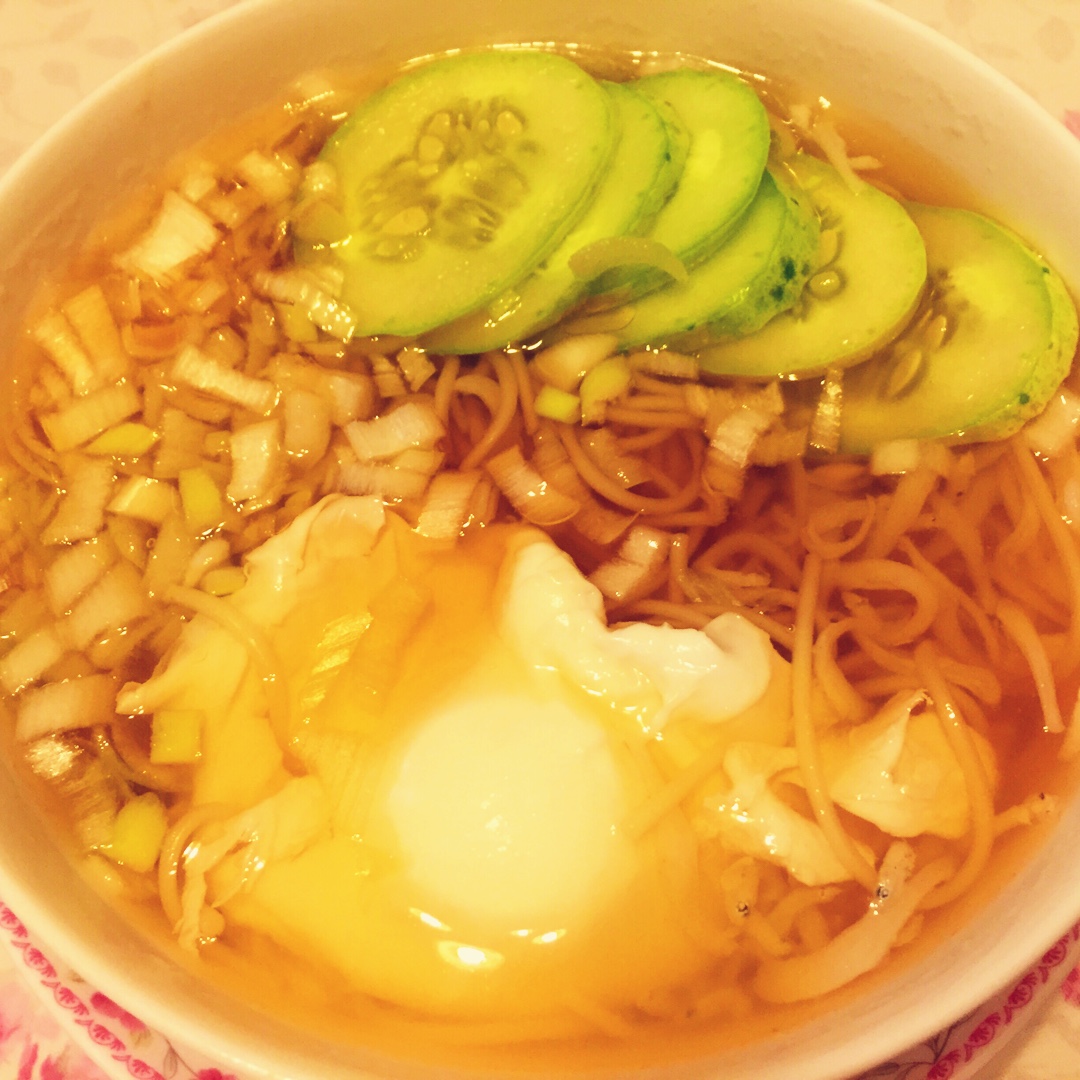 小葱麻油酱油面