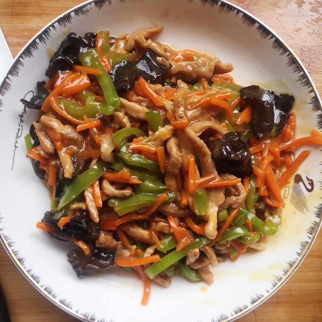 超好吃的鱼香肉丝（做法相当简单，一看就会）