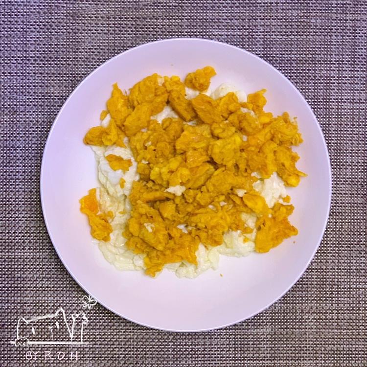 赛螃蟹/蟹黄蛋 (鸭蛋消耗好办法)