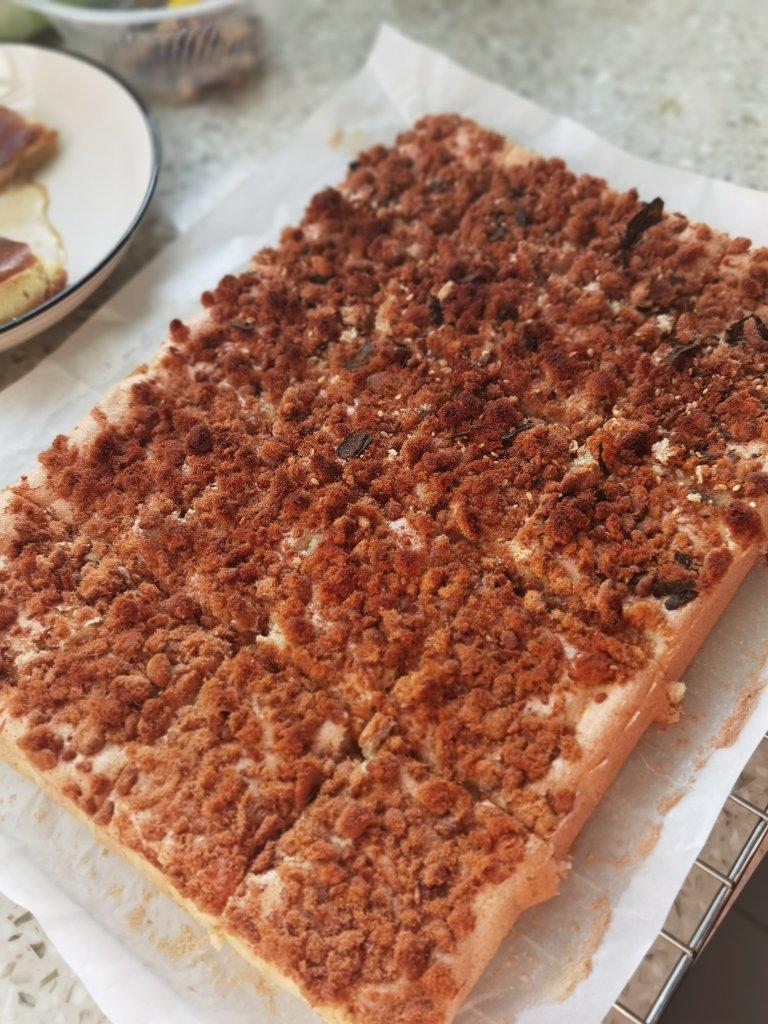 香葱肉松蛋糕，比买的还好吃呀