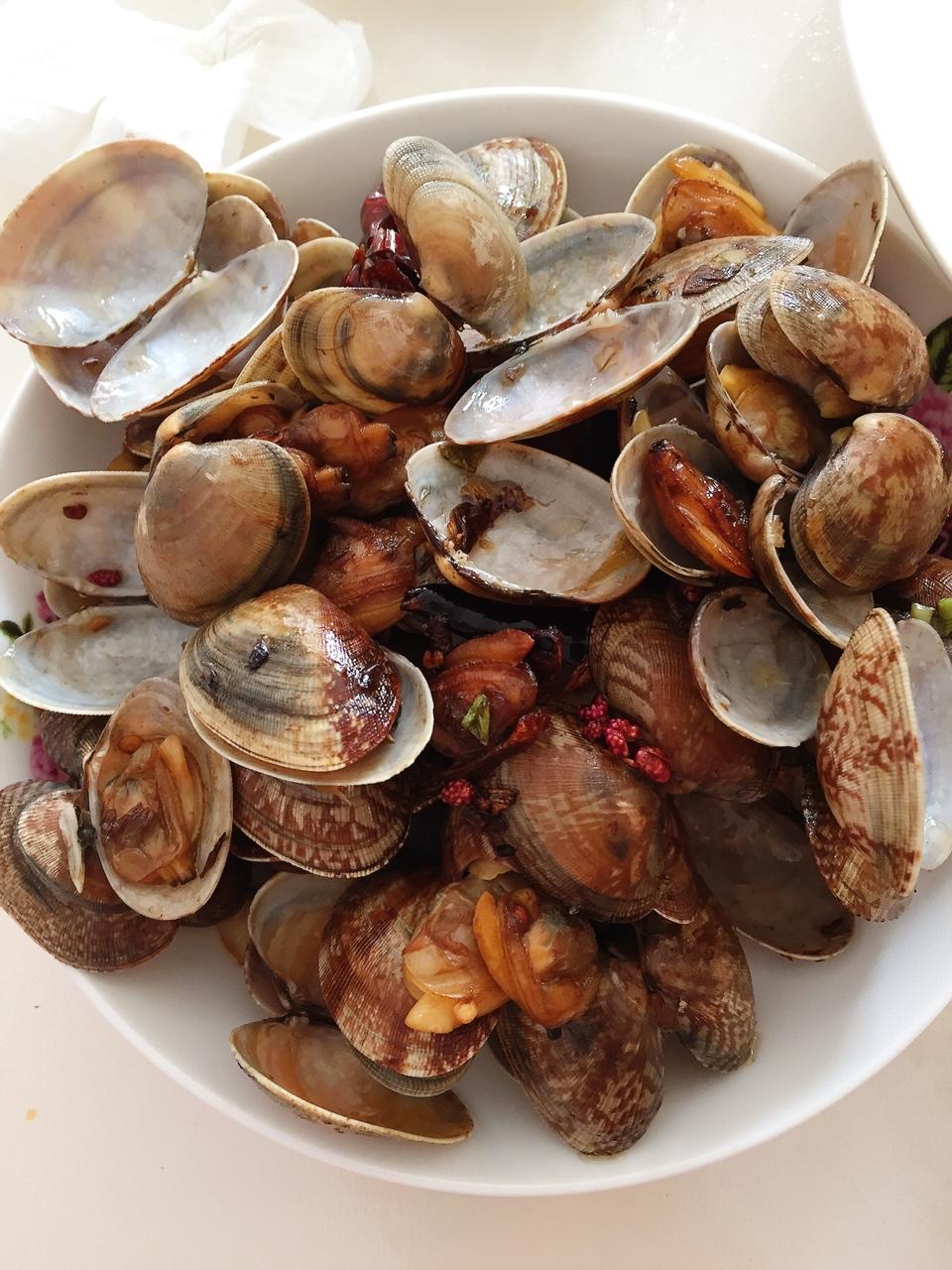 姥爷菜谱：好吃哭了的辣炒蛤蜊