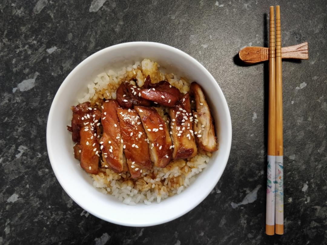 照烧鸡腿饭