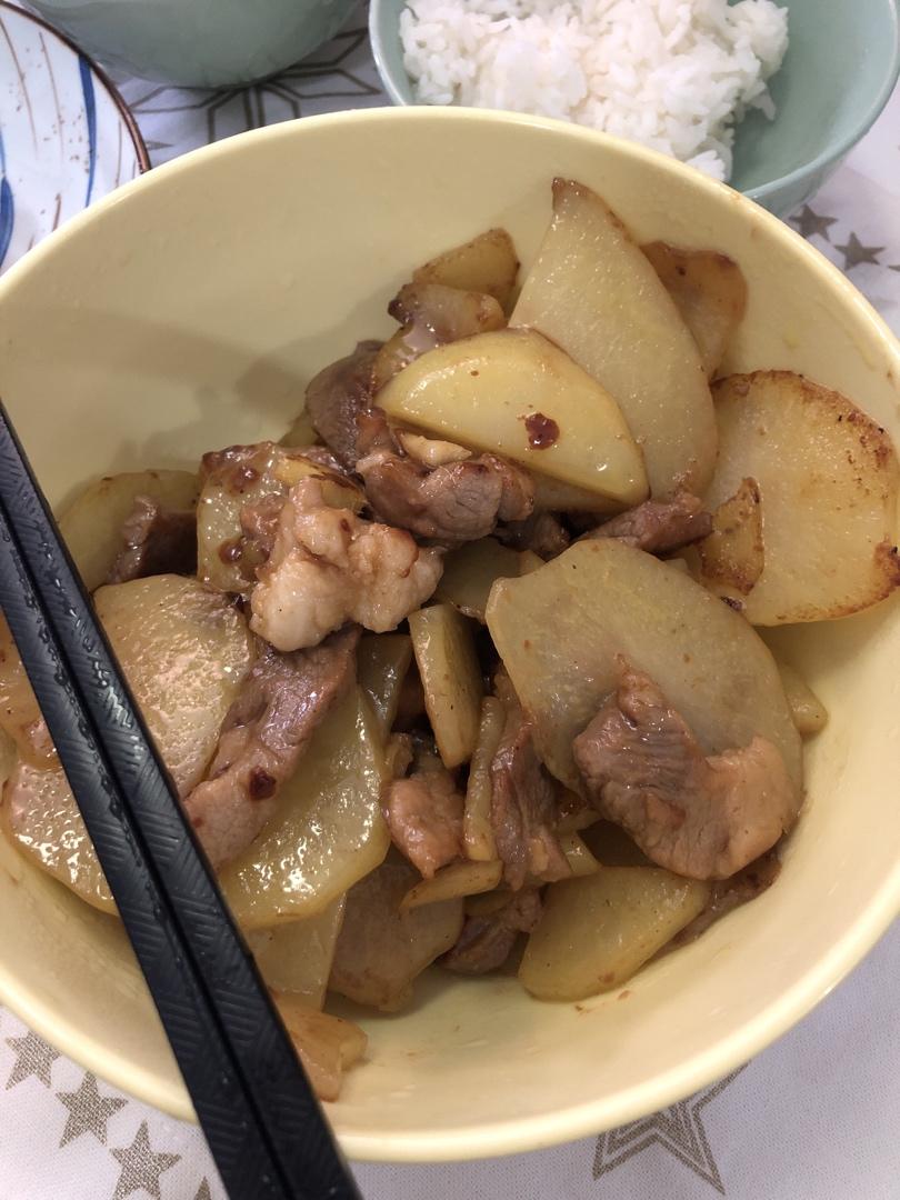 土豆片炒肉